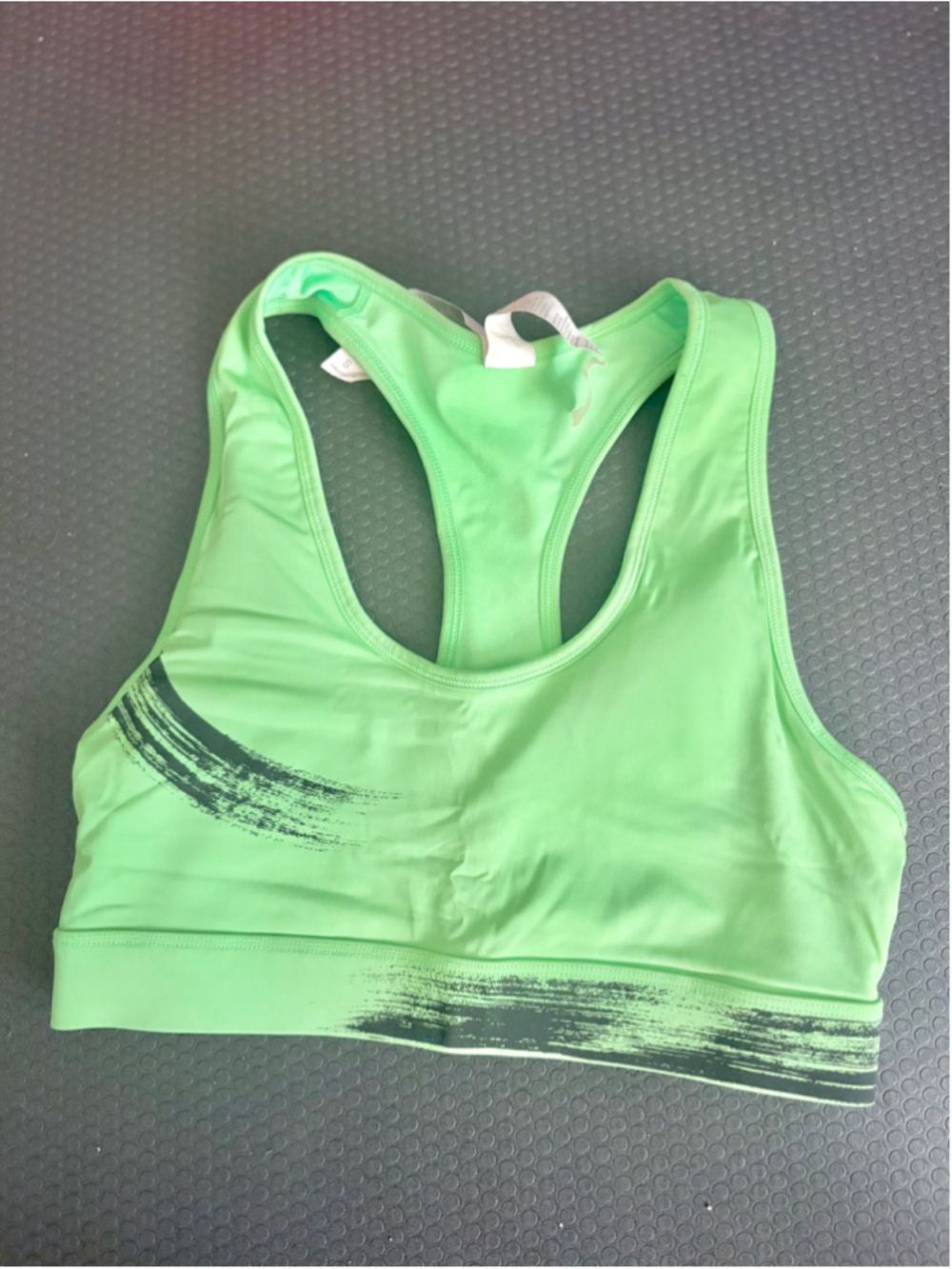 Fabletics Maddie Ziegler Sports Bra (Small)